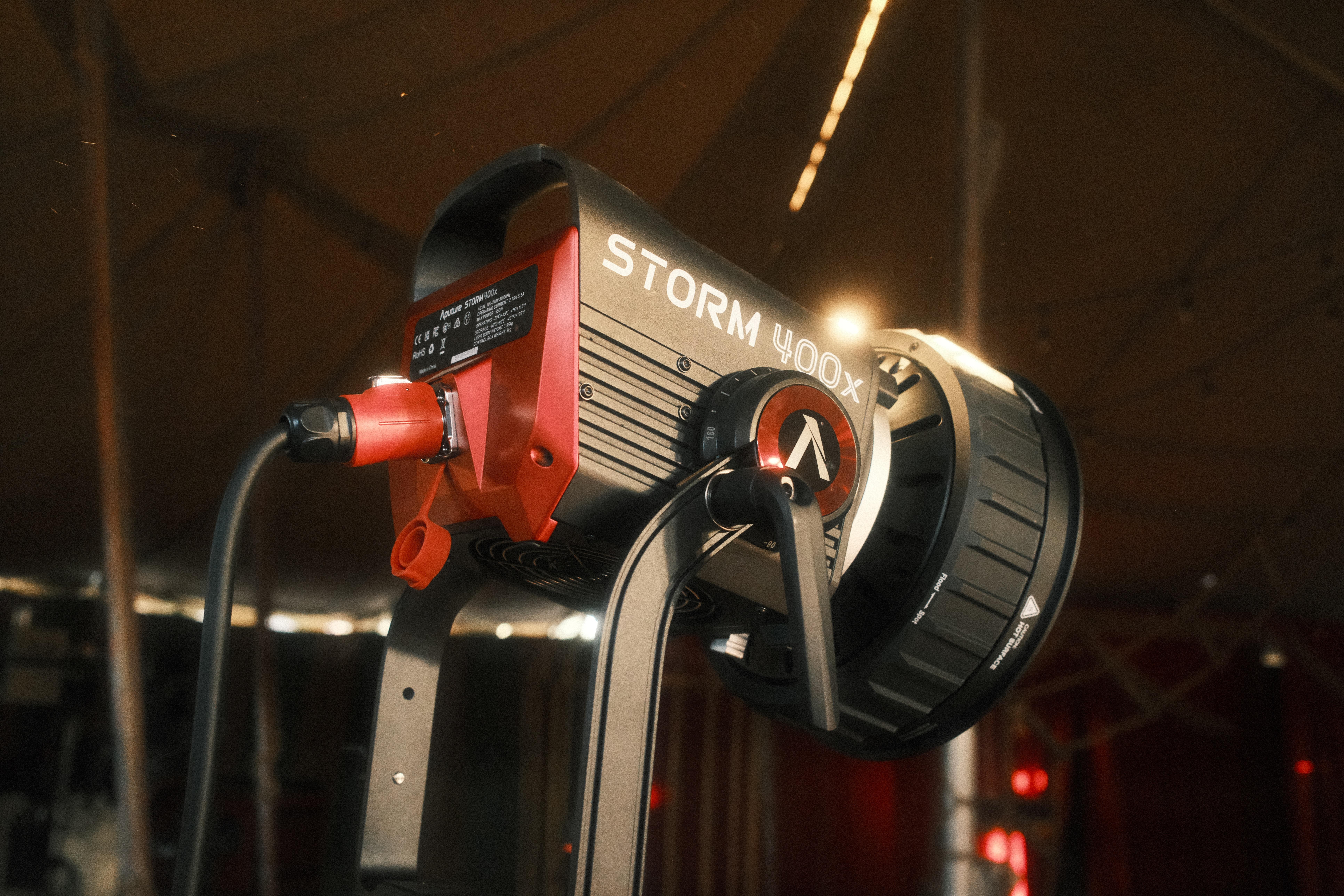 Aputure STORM 400X photo 2